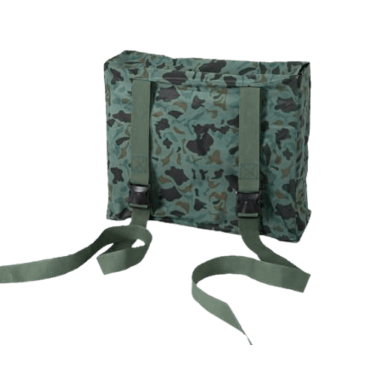 nosze moro z plecakiem